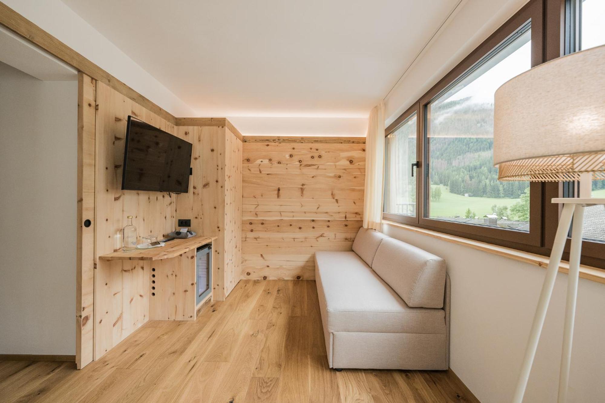 Alpenwellnesshotel St. Veit Sexten Esterno foto