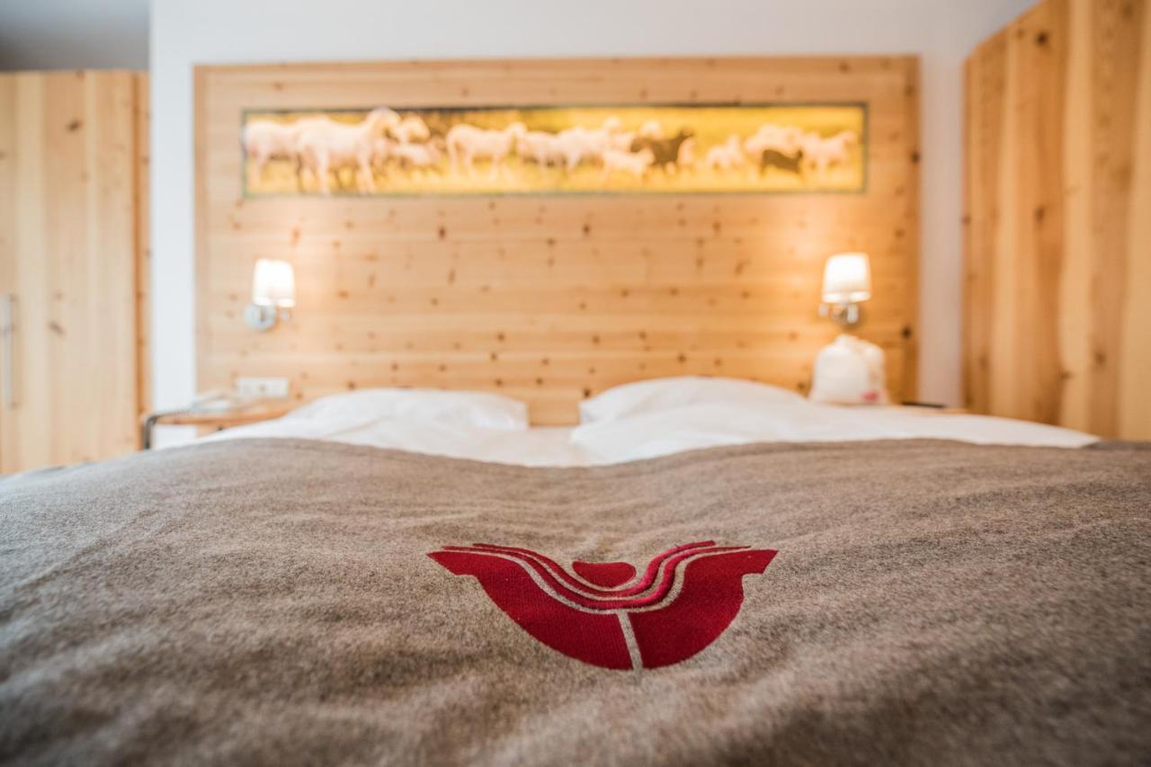 Alpenwellnesshotel St. Veit Sexten Esterno foto