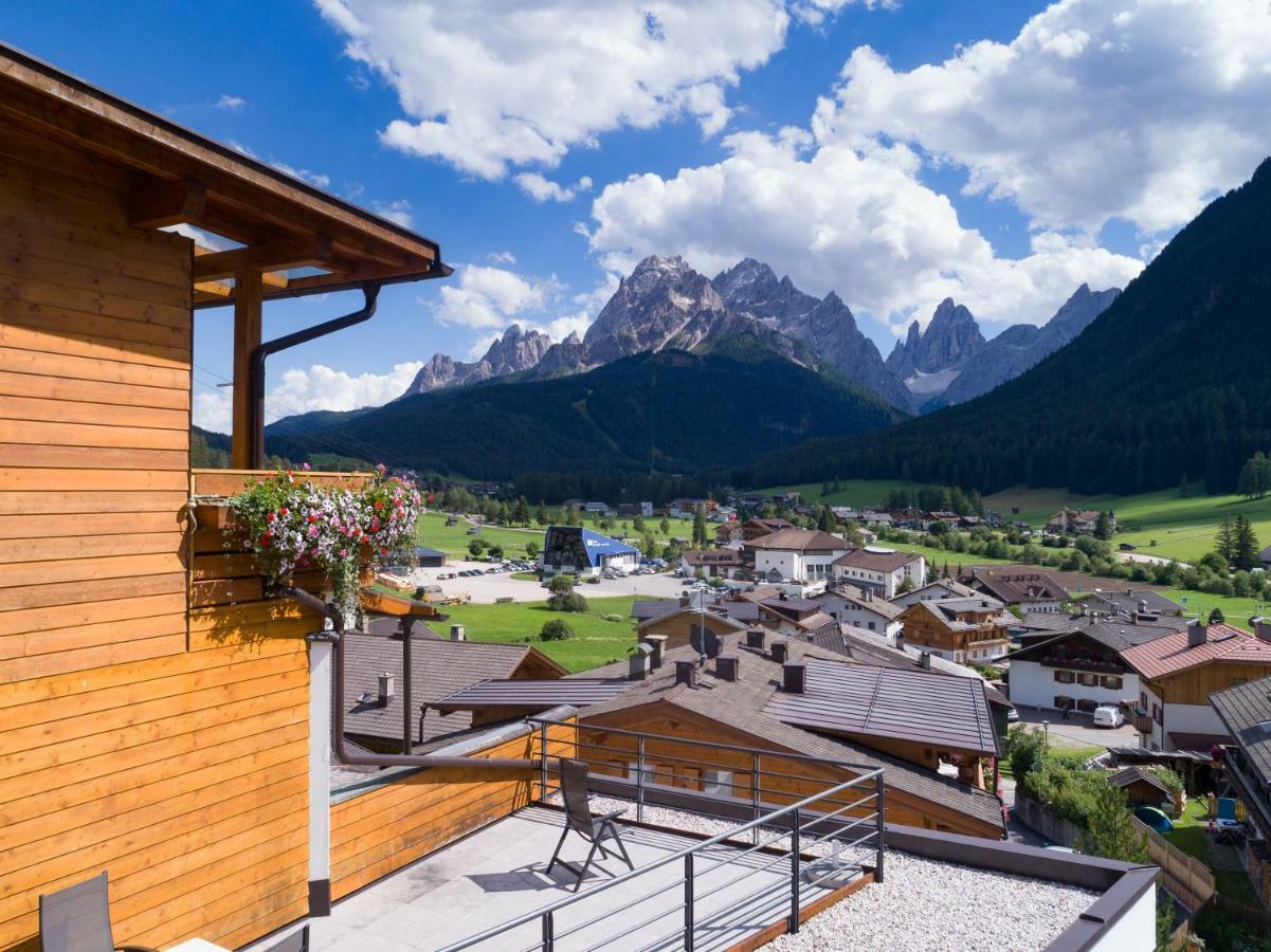 Alpenwellnesshotel St. Veit Sexten Esterno foto