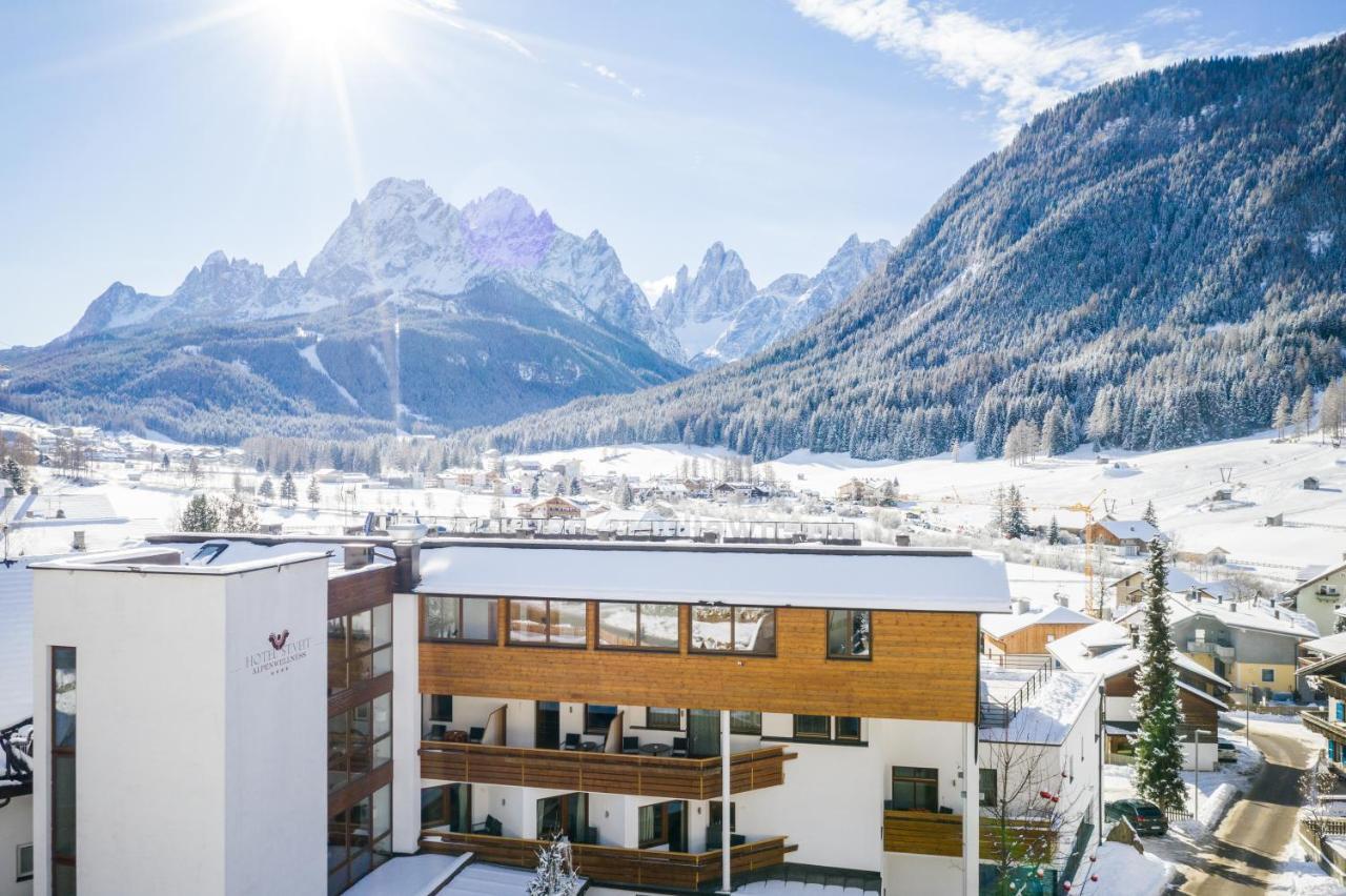 Alpenwellnesshotel St. Veit Sexten Esterno foto