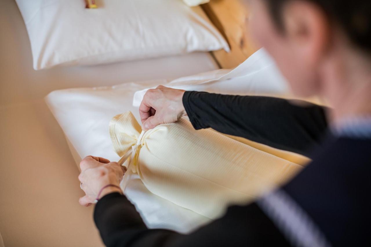 Alpenwellnesshotel St. Veit Sexten Esterno foto