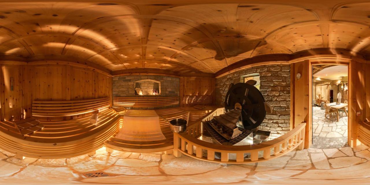 Alpenwellnesshotel St. Veit Sexten Esterno foto